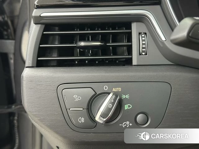 Audi A4L id 4313398 из Китая 13