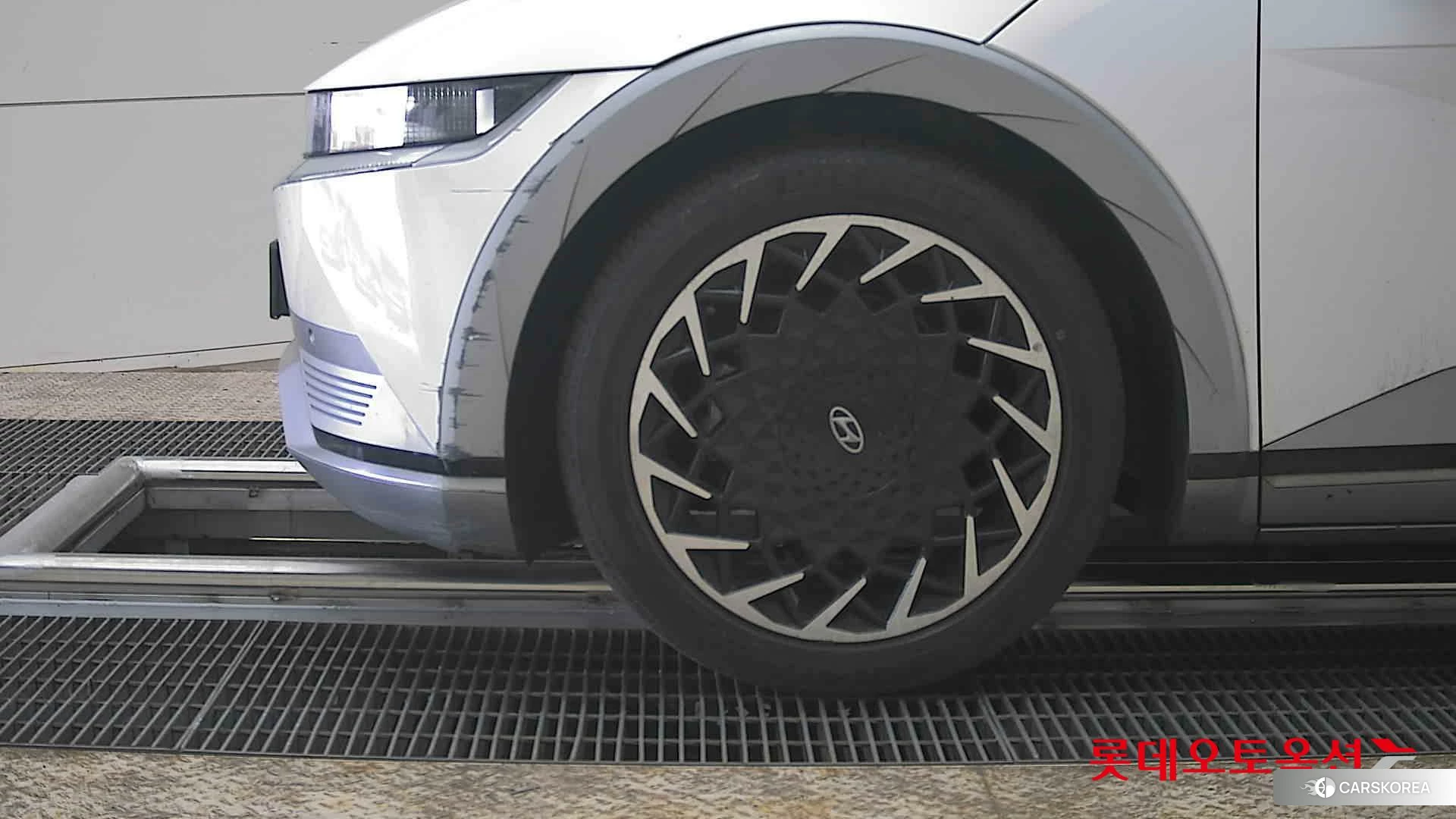 Hyundai IONIQ 5 id 3882021 из Кореи 13