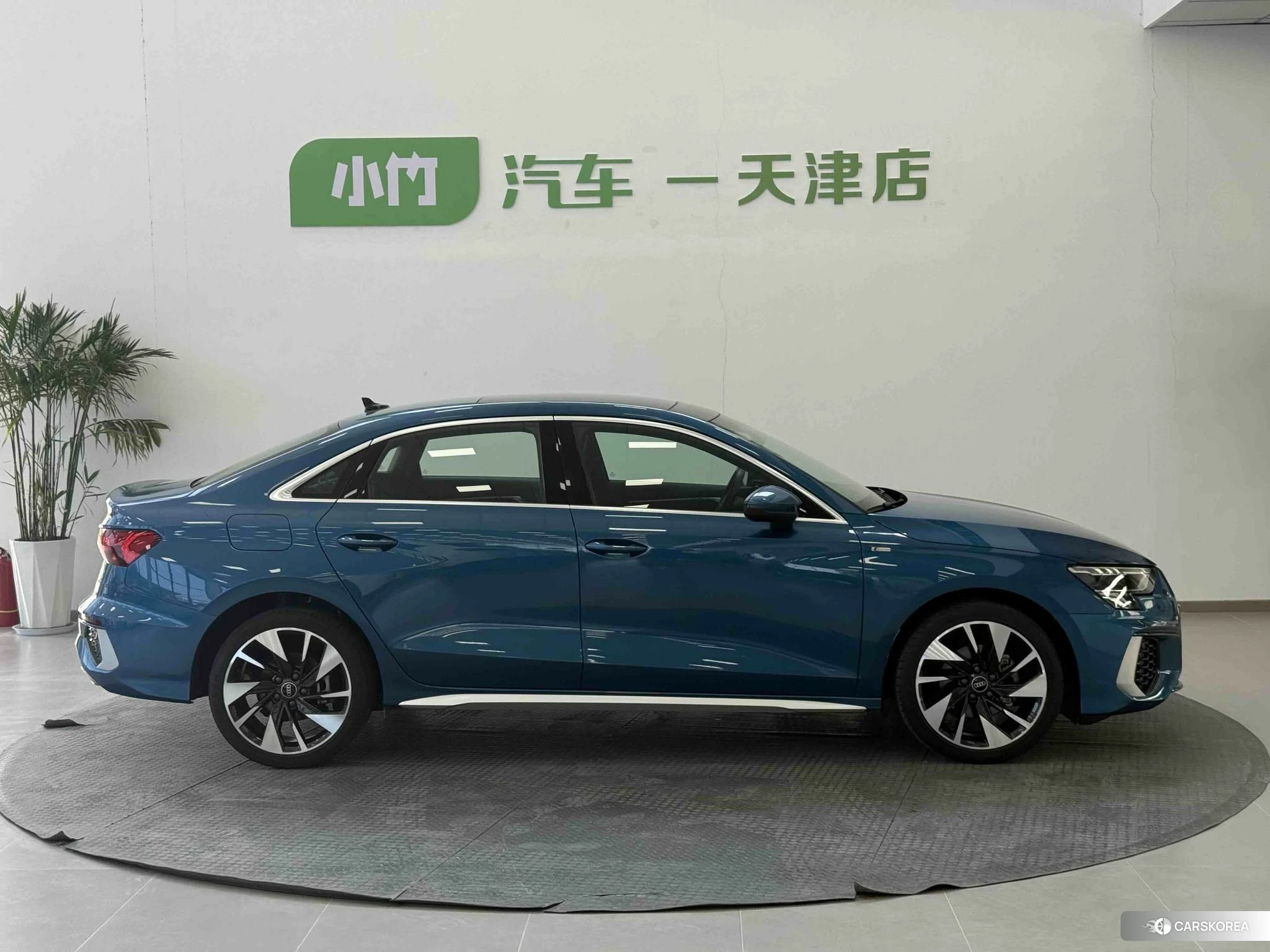 Audi A3 id 4498469 из Китая 13