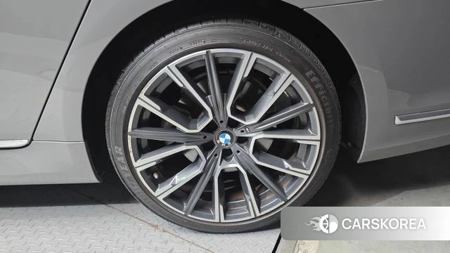 BMW 7 Series (G11) id 4593418 из Кореи 13
