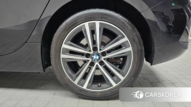 BMW 1 Series (F40) id 4355614 из Кореи 13