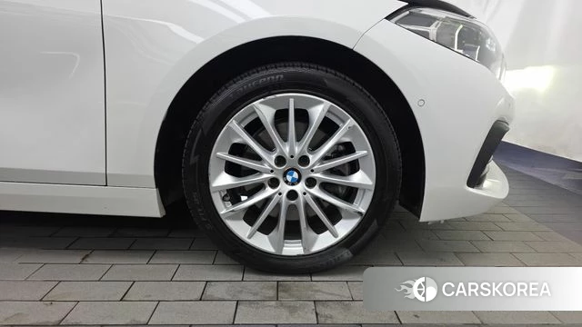 BMW 1 Series (F40) id 4476805 из Кореи 13