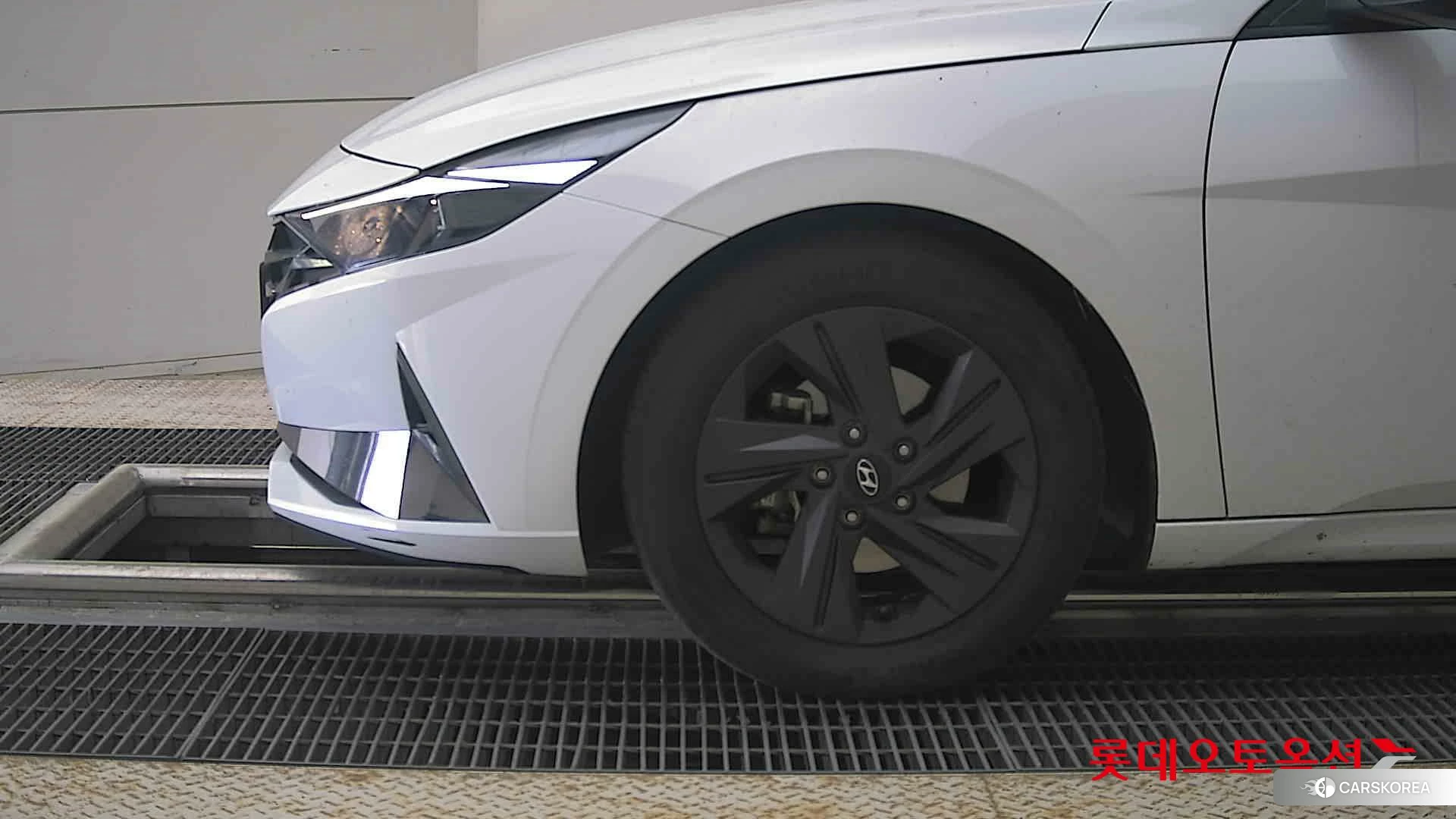 Hyundai Avante id 4289509 из Кореи 13