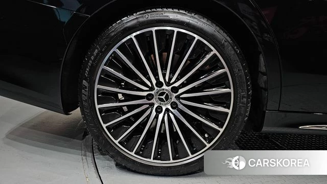 Mercedes-Benz E-Class W214 id 4655319 из Кореи 13