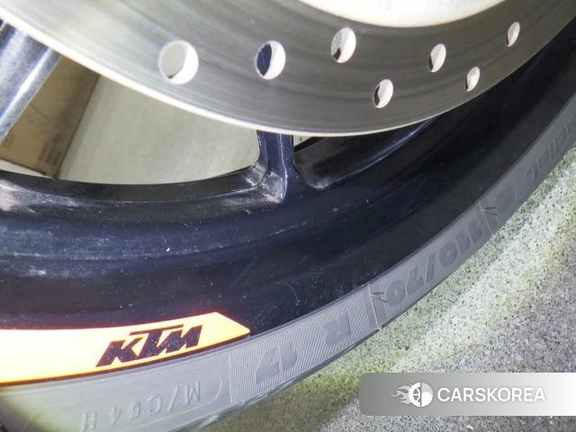 KTM 125 DUKE id 3939649 из Японии 13