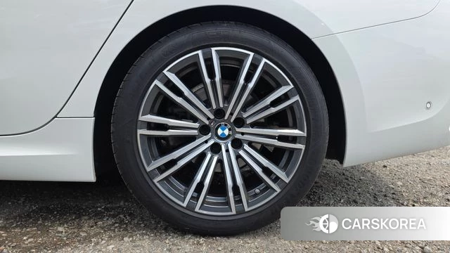 BMW 3 Series (G20) id 4409490 из Кореи 13
