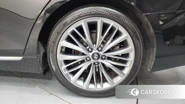 Hyundai Grandeur IG id 4384492 из Кореи 13