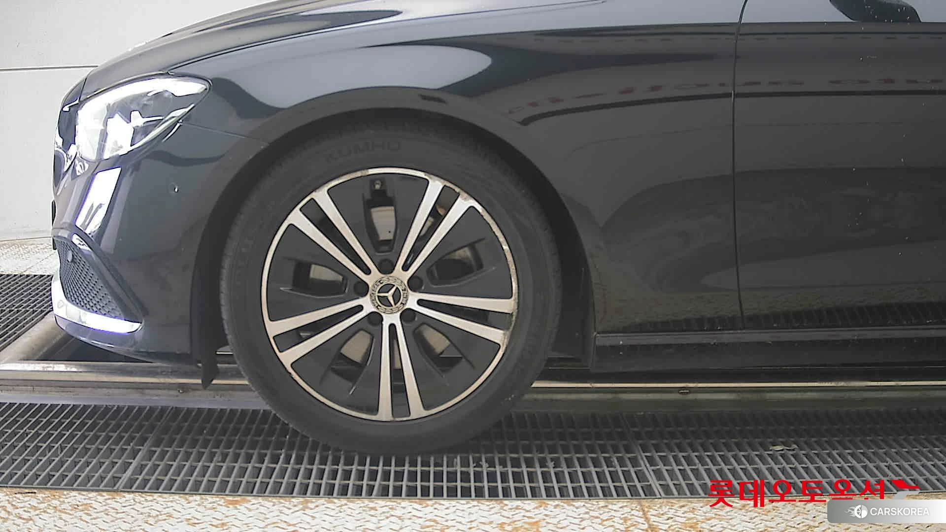 Mercedes-Benz Mercedes-Benz E250 id 4504430 из Кореи 13