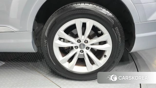 Audi Q7 (4M) id 4849640 из Кореи 13
