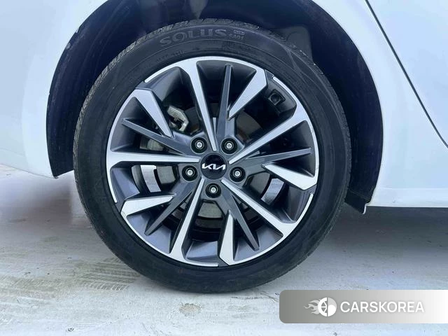 Kia K3 id 4348375 из Китая 13