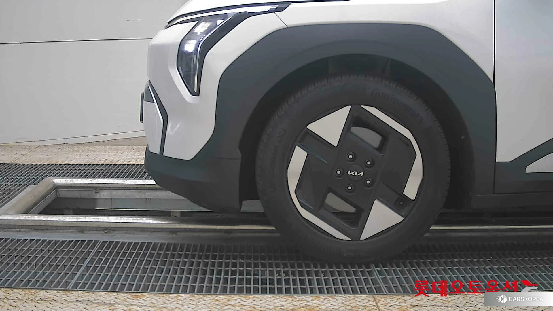 Kia EV3 id 4902360 из Кореи 13