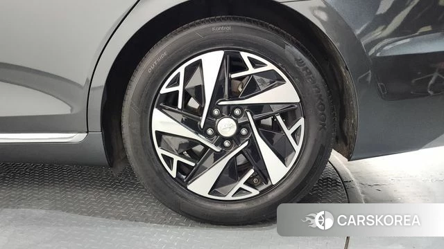 Hyundai The New Grandeur IG Hybrid id 4731898 из Кореи 13