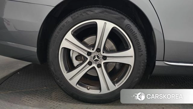 Mercedes-Benz E-Class W213 id 4750979 из Кореи 13