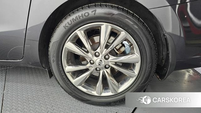 Kia The New Carnival id 4294887 из Кореи 13