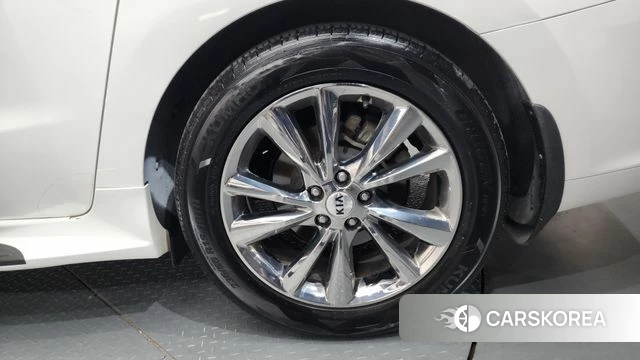Kia The New Carnival id 4345701 из Кореи 13