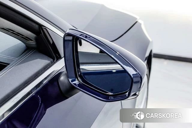 Audi A7L id 4298028 из Китая 13