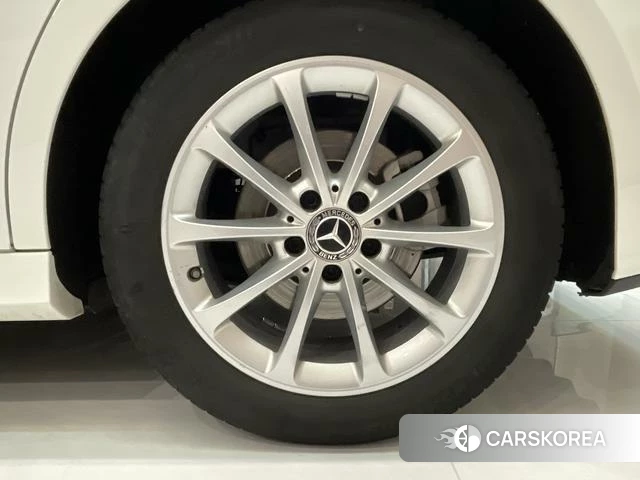 Mercedes-Benz Class A id 4272846 из Китая 13