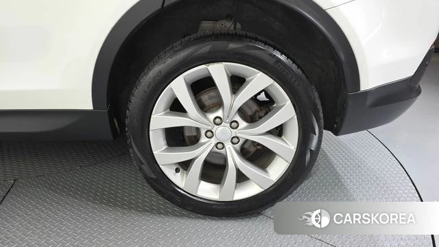 Land Rover Discovery Sports 2nd Generation id 4773800 из Кореи 13
