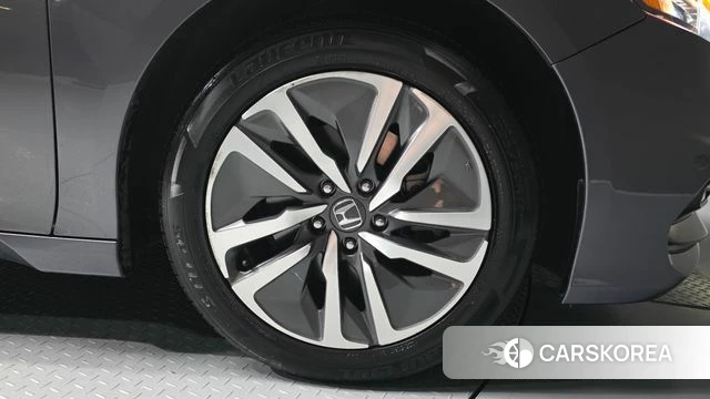 Honda Accord 10th Generation id 4465472 из Кореи 13