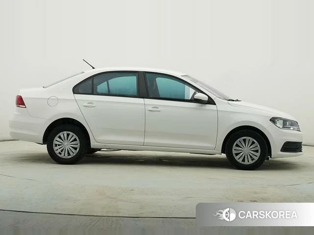 Volkswagen Santana id 4258758 из Китая 13