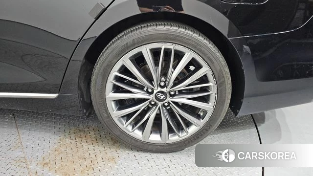 Hyundai Grandeur IG id 4305054 из Кореи 13