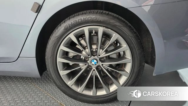 BMW 5 Series (G30) id 4662665 из Кореи 13