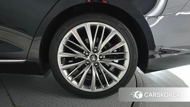 Hyundai Grandeur IG id 4610275 из Кореи 13