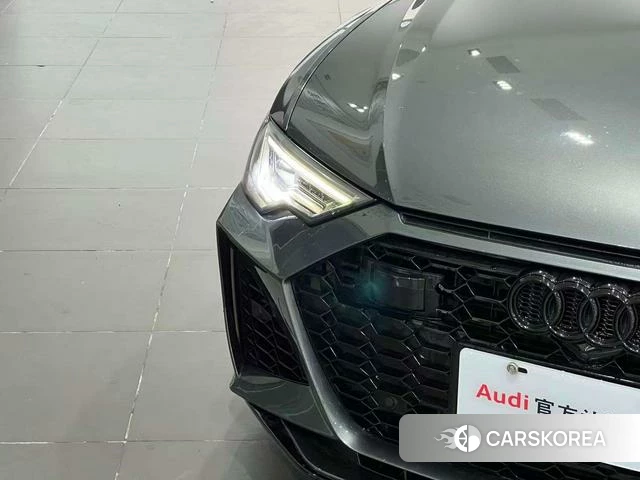 Audi A6L id 4273753 из Китая 13