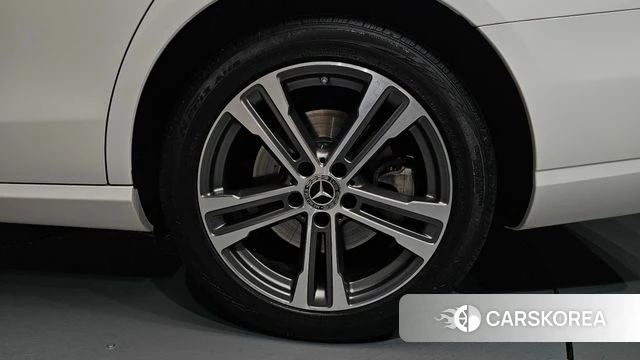 Mercedes-Benz E-Class W213 id 4651444 из Кореи 13