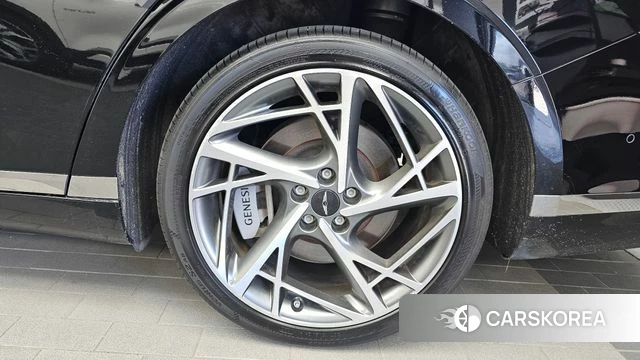 Genesis G90 (RS4) id 4640842 из Кореи 13