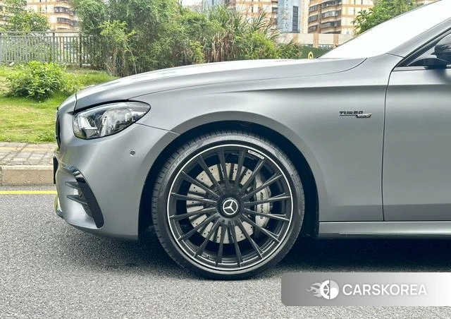 Mercedes-Benz E-class AMG id 4265682 из Китая 13