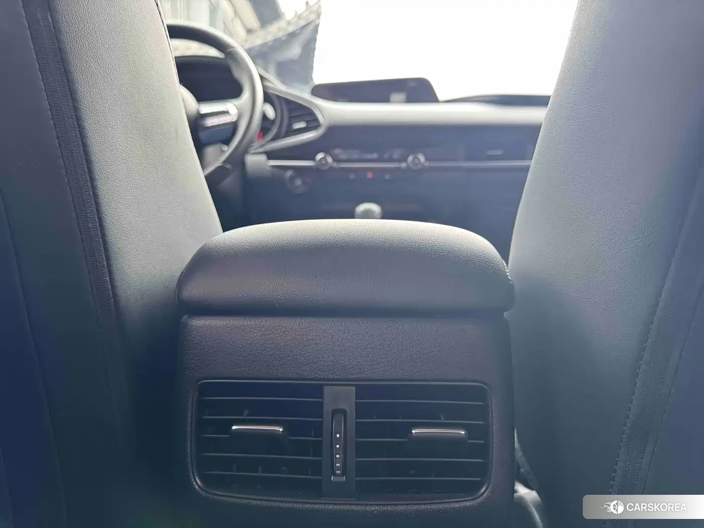 Mazda 3 id 4576541 из Китая 13