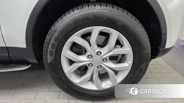 Land Rover Discovery 5 id 4770258 из Кореи 13