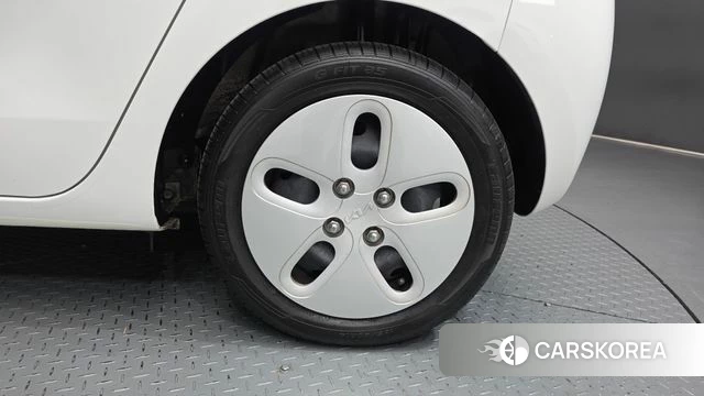 Kia The New Kia Ray id 4343487 из Кореи 13