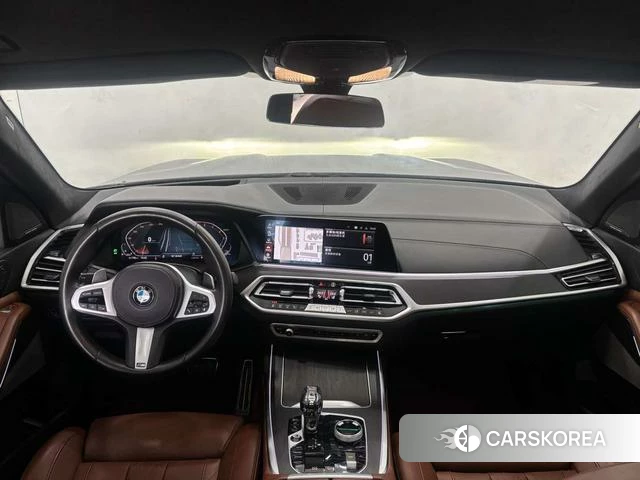 BMW X7 id 4274619 из Китая 13
