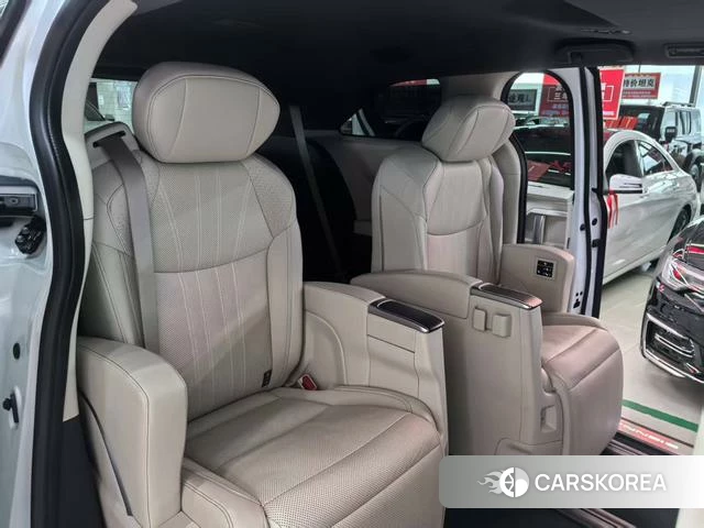 Toyota Saina id 4335208 из Китая 13