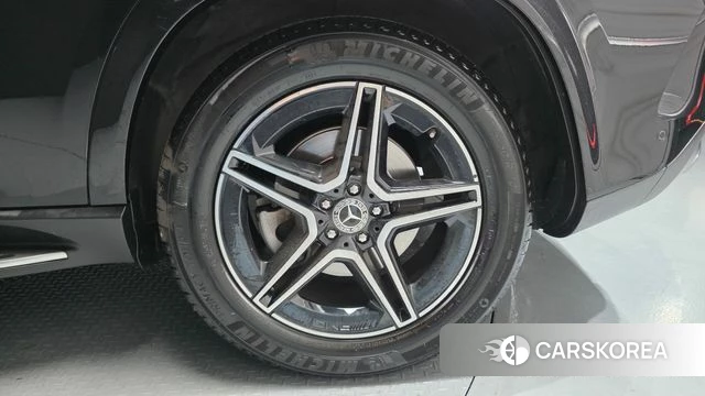 Mercedes-Benz GLE-Class W167 id 4688876 из Кореи 13