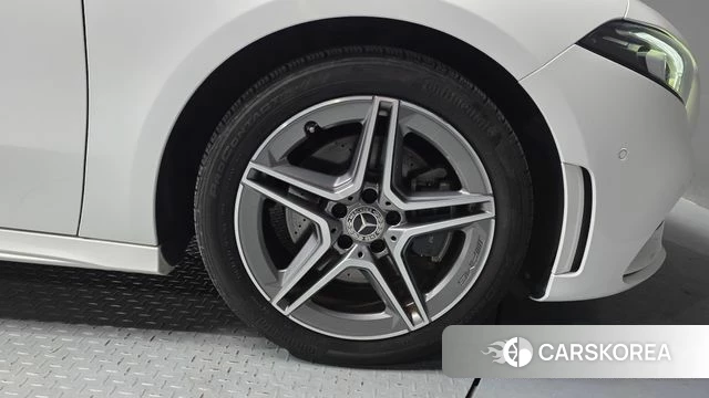 Mercedes-Benz A-Class W177 id 4581361 из Кореи 13