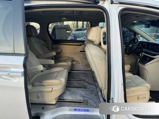 Buick GL8 id 4253479 из Китая 13