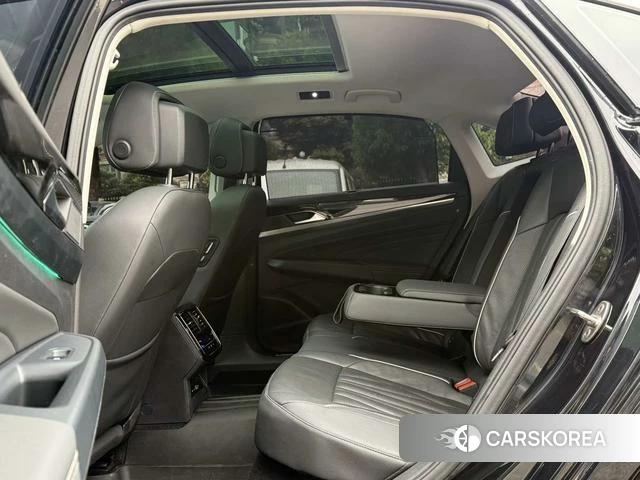 Volkswagen Passat id 4259029 из Китая 13
