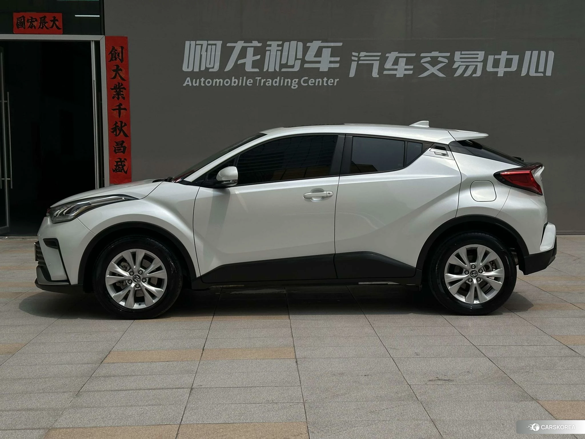 Toyota IZOA id 4406026 из Китая 13