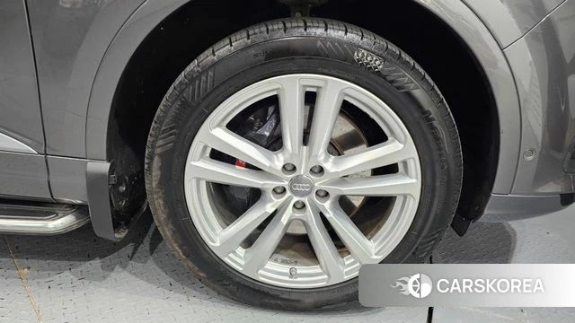Audi Q7 (4M) id 4268980 из Кореи 13