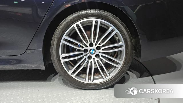 BMW 5 Series (G30) id 4794305 из Кореи 13