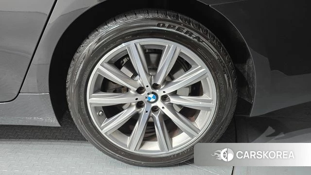 BMW 5 Series (G30) id 4417184 из Кореи 13