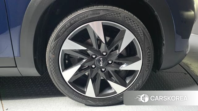 Kia Seltos id 4726373 из Кореи 13