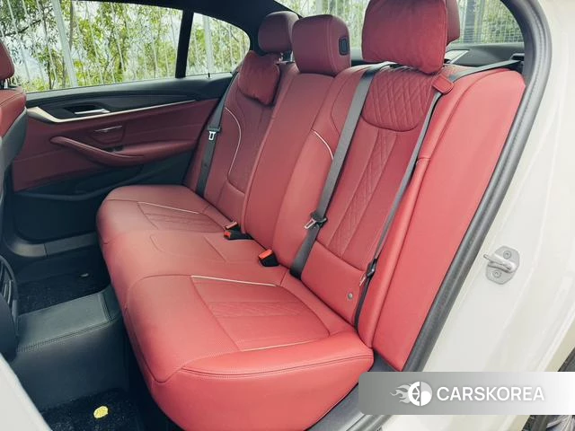 BMW 5 series id 4278408 из Китая 13