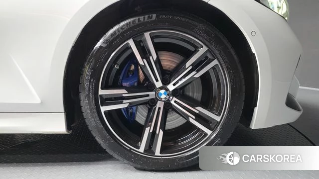 BMW 3 Series (G20) id 4571613 из Кореи 13