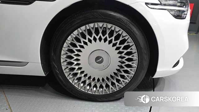 Genesis G90 id 4774994 из Кореи 13