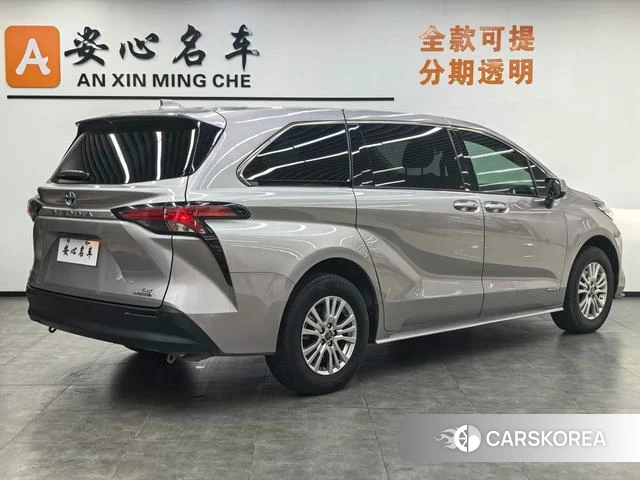 Toyota Saina id 4257549 из Китая 13