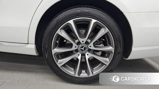 Mercedes-Benz E-Class W213 id 4727846 из Кореи 13